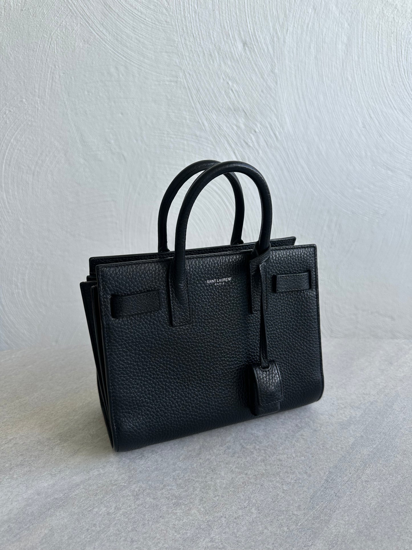 Saint Laurent