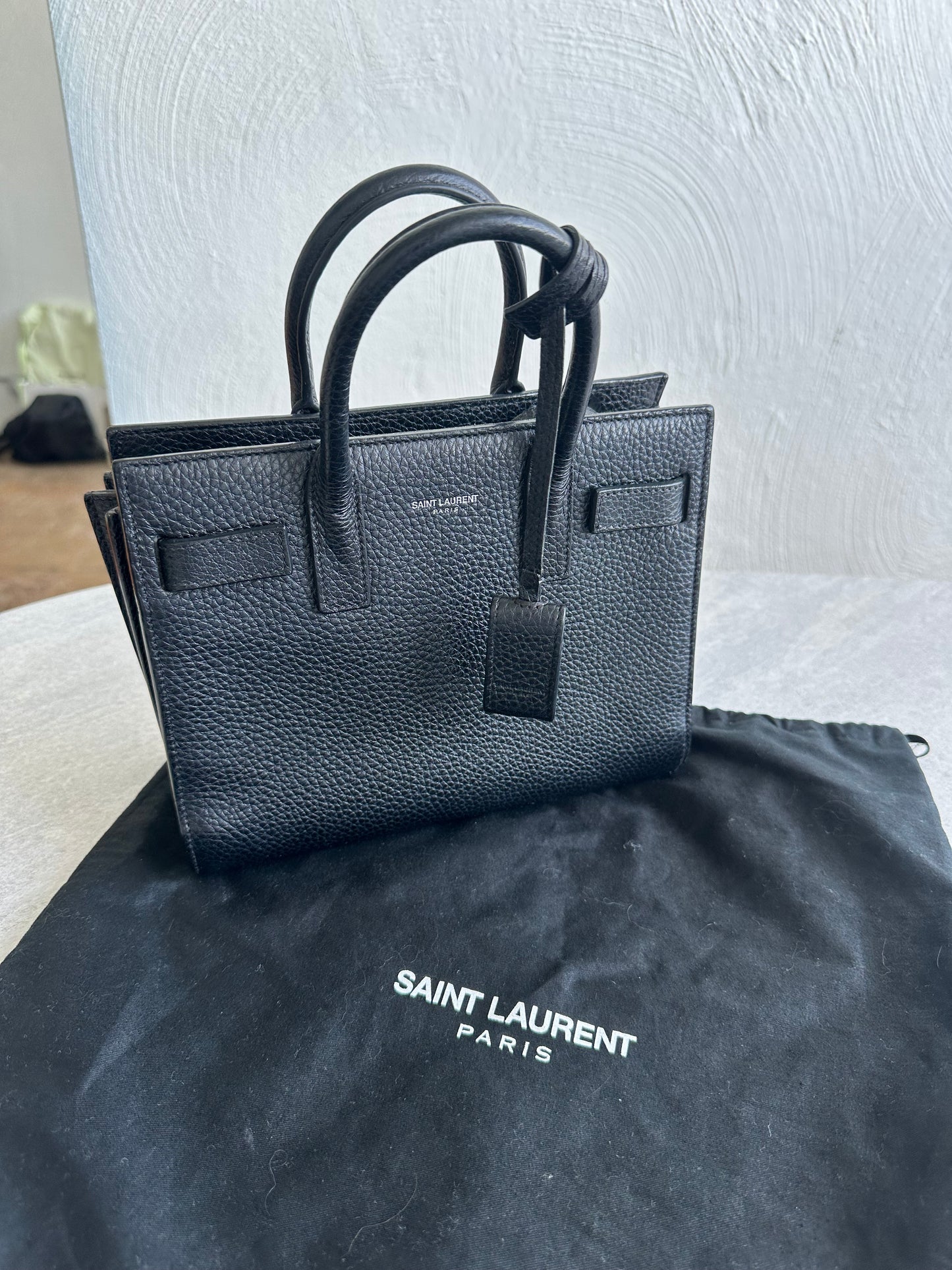 Saint Laurent